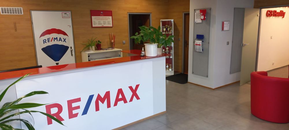 Realitní kancelář RE/MAX G8 Reality 3 -, Plzeň