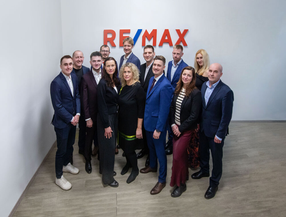 Realitní kancelář REMAX Search -, Praha 5 - Smíchov