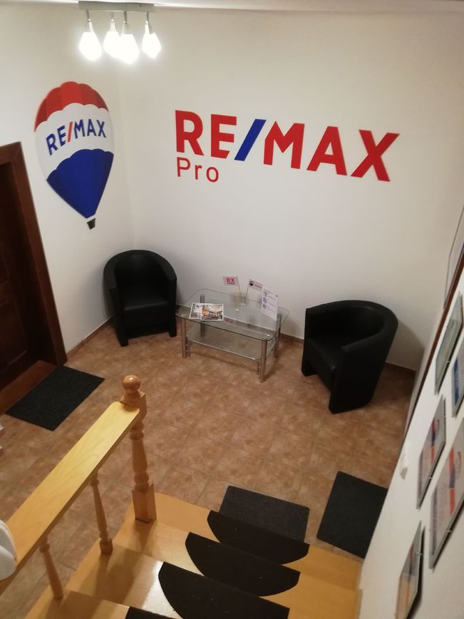 RE/MAX Pro