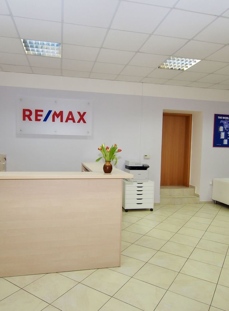 Realitní kancelář RE/MAX Drive -, Benešov