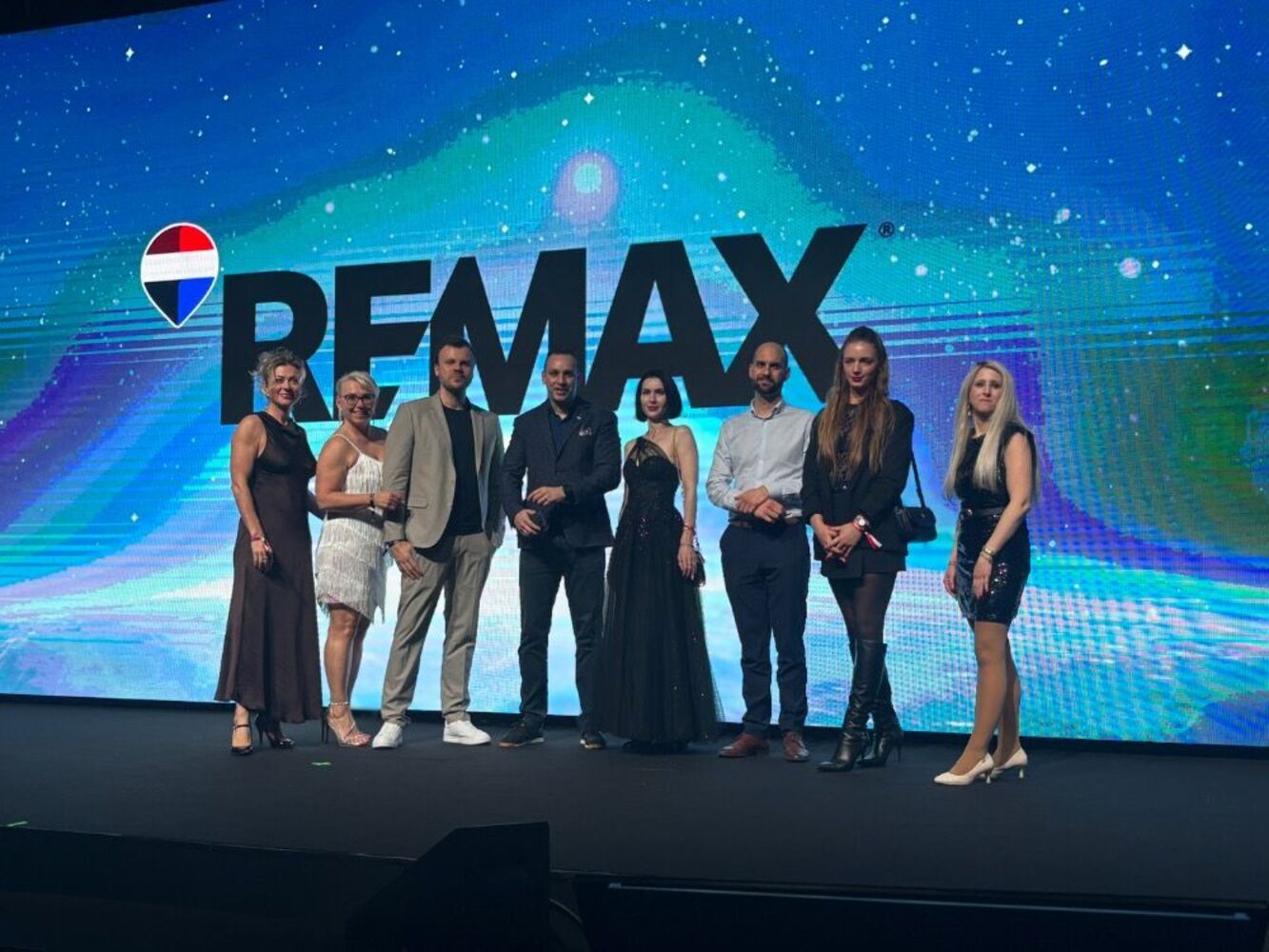 Realitní kancelář REMAX Future -, Hradec Králové