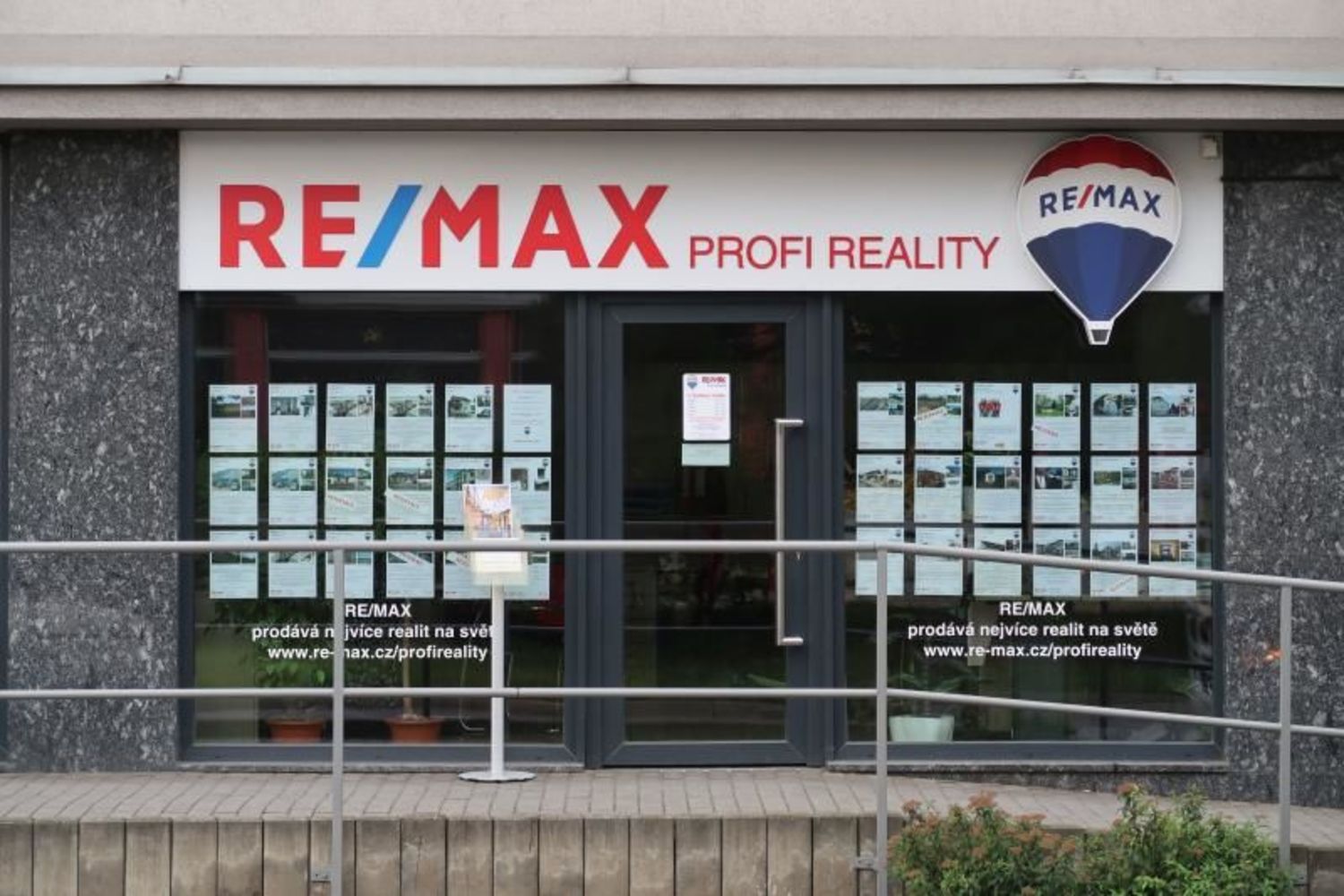 Realitní kancelář RE/MAX Profi Reality -, Znojmo