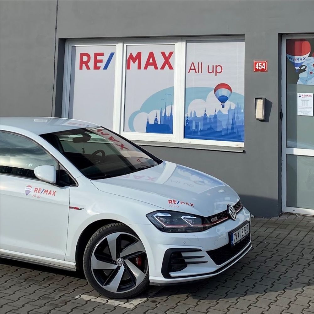 Realitní kancelář RE/MAX All Up -, Lety u Dobřichovic