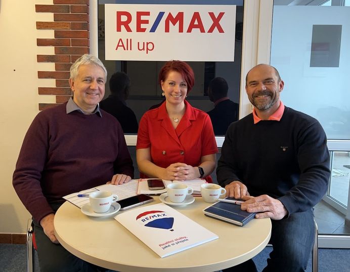 RE/MAX All Up