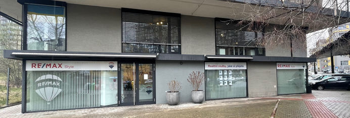 RE/MAX Style