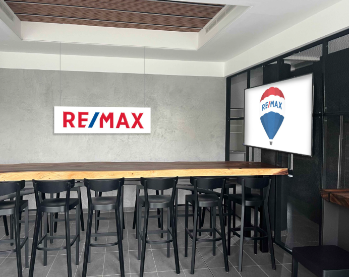 RE/MAX Advisors