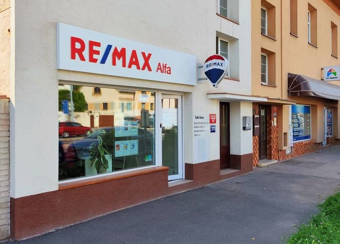 RE/MAX Alfa