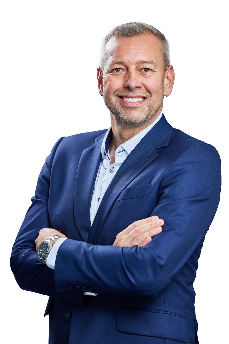 Michal Bláha – RE/MAX Horizont Certifikovaný realitní makléř s profesionálním přístupem a více než [doplňte počet] lety zkušeností v realitním a obchodním prostředí. Specializuji se na prodej a pronájem nemovitostí s důrazem na individuální péči, spolehlivost a výsledky. Pomohu vám bezpečně a výhodně prodat, koupit či pronajmout vaši nemovitost. Vaše důvěra je pro mě závazkem i motivací.  🌐 www.blahareality.cz