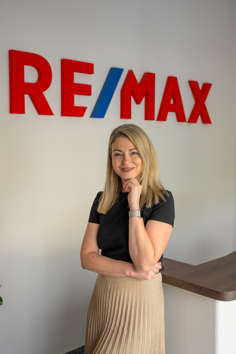Adriana Žáková - realitní makléřka