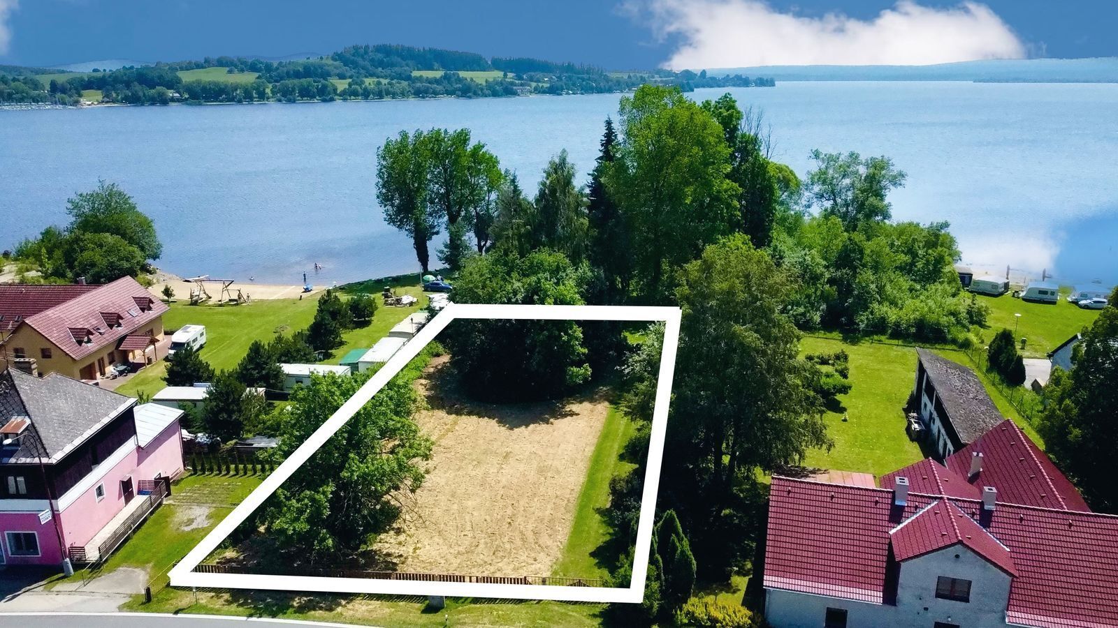 pozemek Lipno nad Vltavou