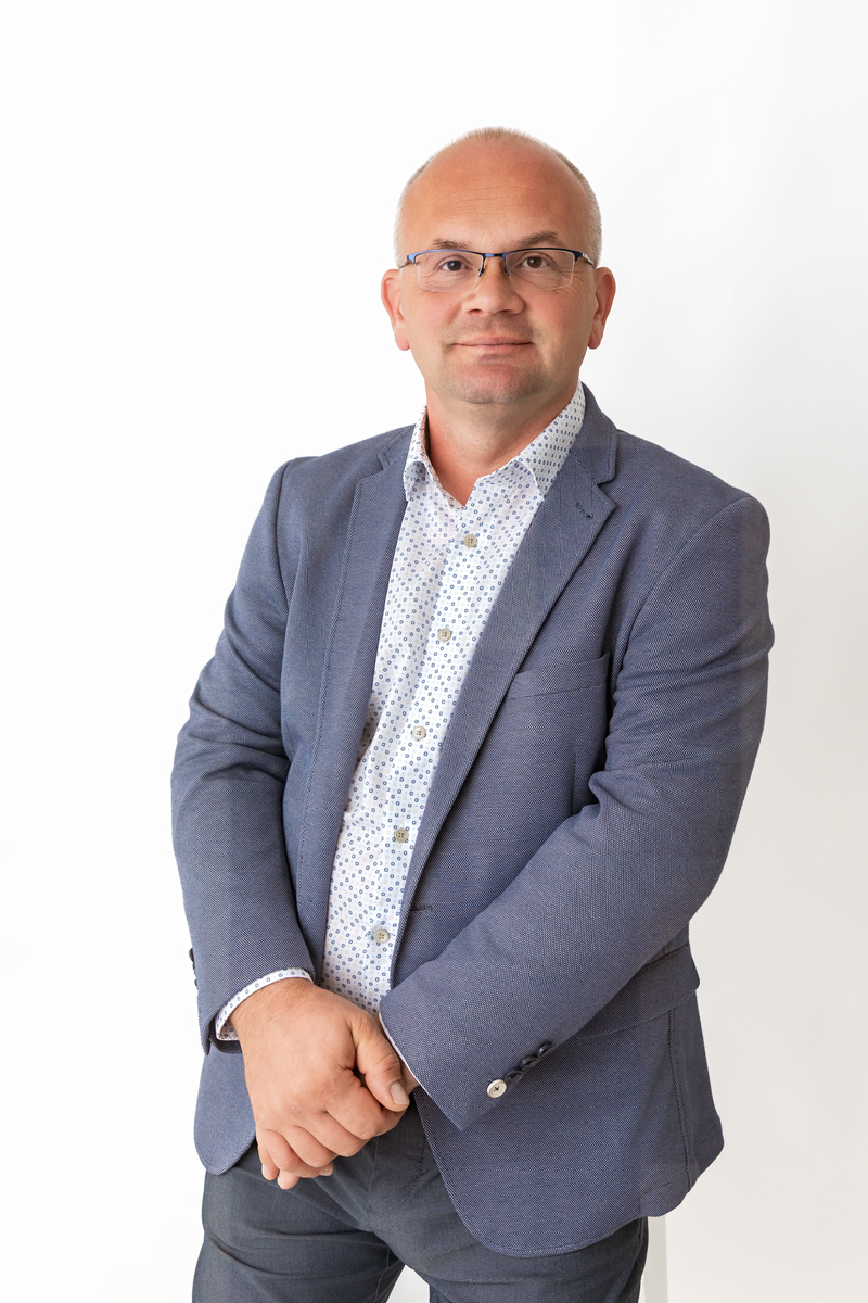 František Julínek - realitní makléř