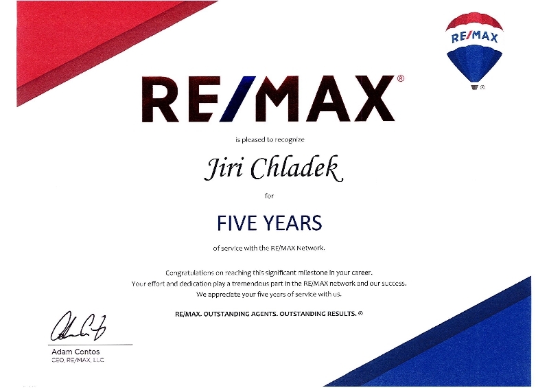 5 let v RE/MAX