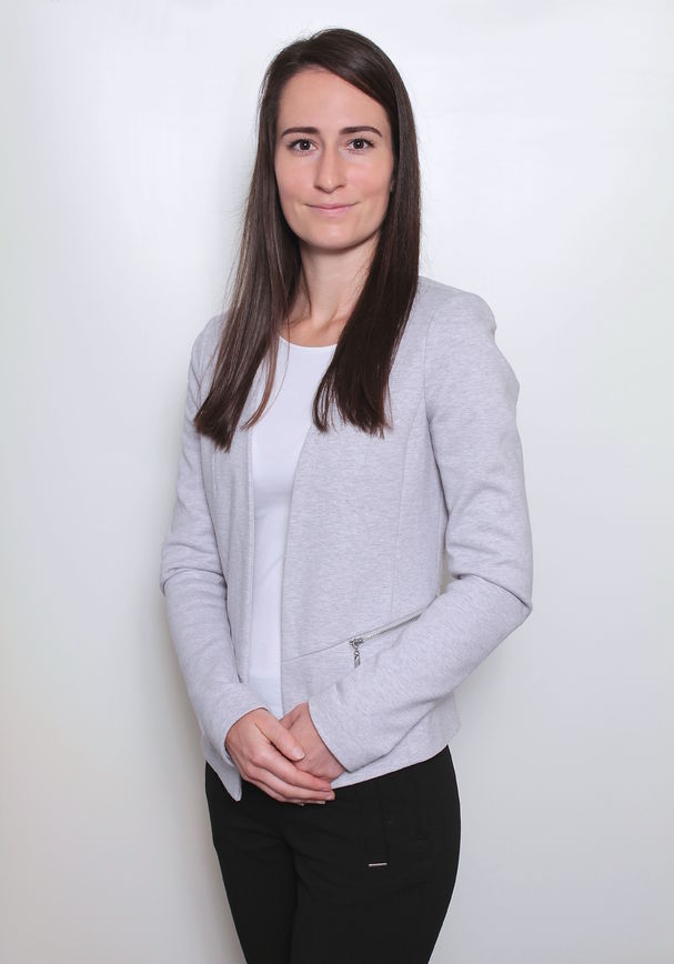 Mgr. Karin Millerová