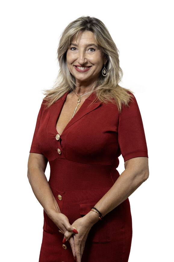 Mgr. Lenka Nevečeřalová