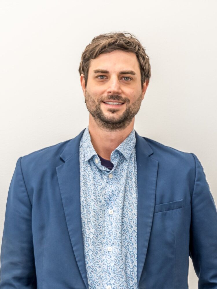 Petr Pěkný - REMAX G8 Reality 6