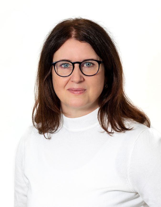 Mgr. Irena Vávrová