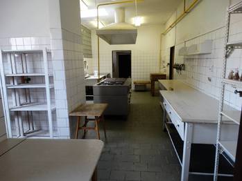 vybavená kuchyně - Pronájem penzionu 1300 m², Vítkov