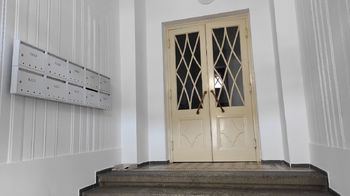 Prodej bytu 3+1 85 m², Karlovy Vary
