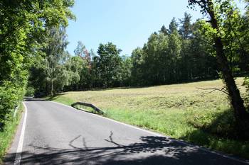 Prodej pozemku 1600 m², Šimonovice