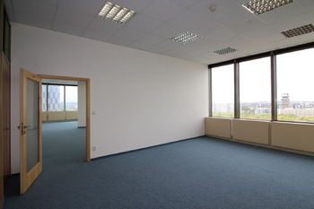 Pronájem kancelářských prostor 90 m², Praha 3 - Vinohrady