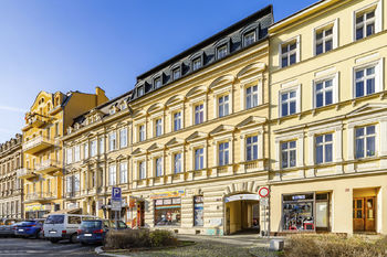 Prodej nájemního domu 643 m², Karlovy Vary (ID