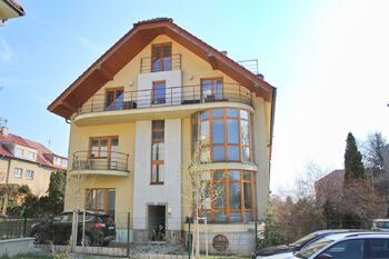 Pronájem bytu 2+kk v osobním vlastnictví 49 m², Praha 6 - Liboc