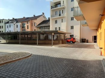 Pronájem obchodních prostor 170 m², Plzeň