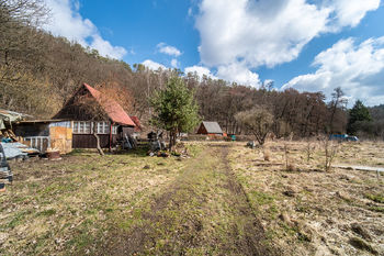 Prodej pozemku 7297 m², Horní Bezděkov