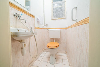 Prodej bytu 2+1 v osobním vlastnictví 61 m², Praha 5 - Malá Strana