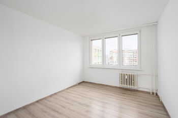 Prodej bytu 4+kk v osobním vlastnictví 74 m², Praha 6 - Řepy