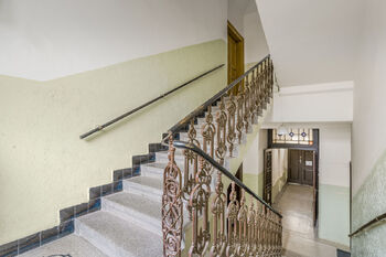 Prodej nájemního (činžovního) domu 608 m², Praha 2 - Nové Město