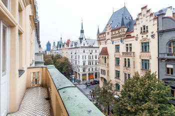 Výhled z bytu - Pronájem bytu 4+kk v osobním vlastnictví 150 m², Praha 1 - Josefov