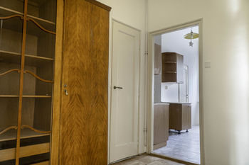 Koupelna - Pronájem bytu 4+1 v osobním vlastnictví 138 m², Praha 3 - Vinohrady