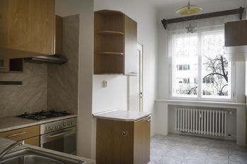 Kuchyň s jídelním koutem - Pronájem bytu 4+1 v osobním vlastnictví 138 m², Praha 3 - Vinohrady