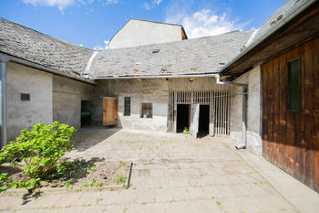 Prodej domu 300 m², Loštice
