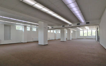 Pronájem kancelářských prostor 394 m², Kopřivnice