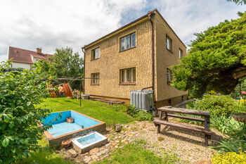 Prodej domu 198 m², Všenory