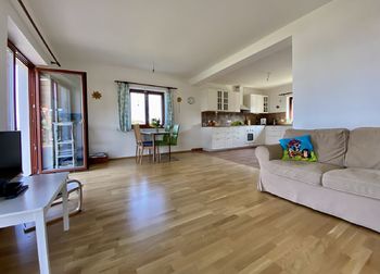Prodej domu 210 m², Svinaře