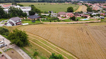 Prodej pozemku 1604 m², Ivančice