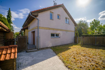 Prodej domu 144 m², Praha 9 - Újezd nad Lesy