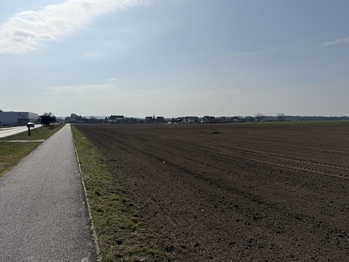 Prodej pozemku 10069 m², Mladá Boleslav