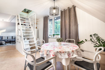 Kuchyně - Prodej bytu 3+1 v osobním vlastnictví 91 m², Karlovy Vary