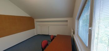 Pronájem kancelářských prostor 127 m², Pardubice