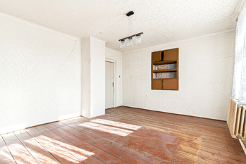 ložnice - Prodej domu 71 m², Týnec nad Sázavou