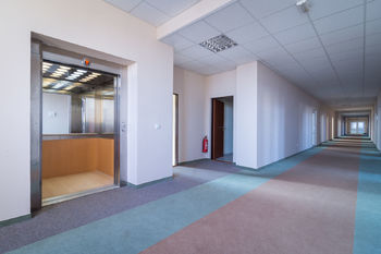 Pronájem kancelářských prostor 36 m², Kladno