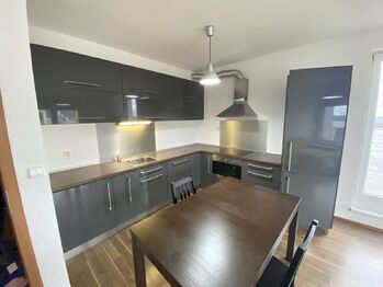 Pronájem bytu 2+kk v osobním vlastnictví 58 m², Praha 5 - Zličín