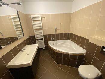 Pronájem bytu 2+kk v osobním vlastnictví 58 m², Praha 5 - Zličín
