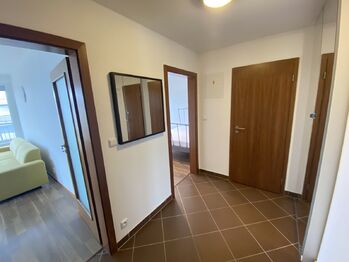 Pronájem bytu 2+kk v osobním vlastnictví 58 m², Praha 5 - Zličín