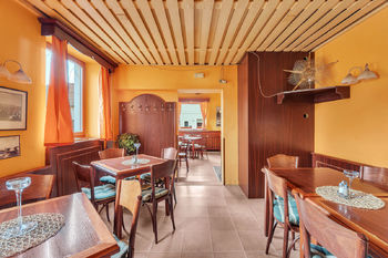 Prodej restaurace 340 m², Hořice