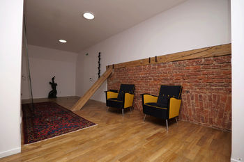 Chodba - společné prostory - Prodej bytu 3+kk v družstevním vlastnictví 216 m², Liberec